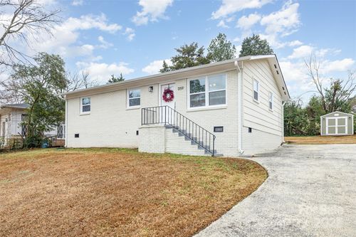 1359 Deas St, Rock Hill, SC, 29732-2518 | Card Image