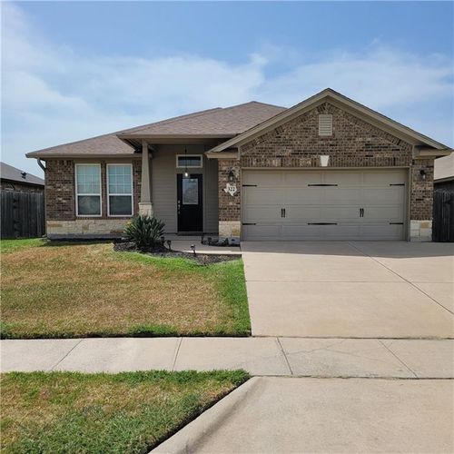 322 Pacific Dr, Portland, TX, 78374-4228 | Card Image