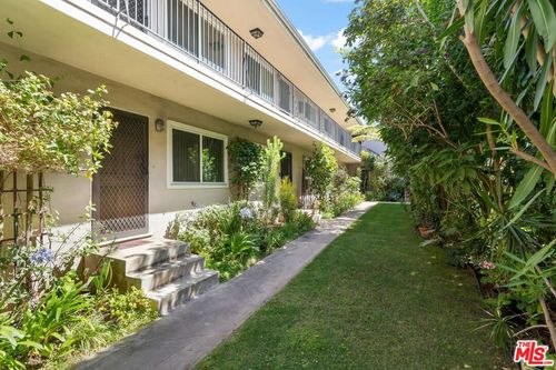 3-1517 Harvard St, Santa Monica, CA, 90403 | Card Image