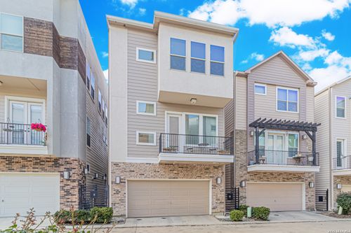 bldg-10-3839 Harry Wurzbach Rd, San Antonio, TX, 78209-3176 | Card Image