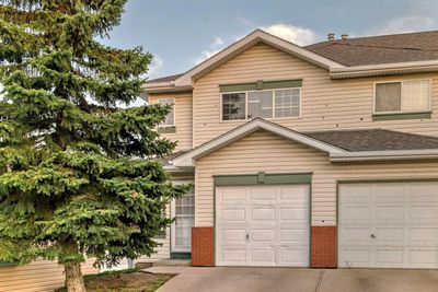 56 Country Hills Villas Nw, Home with 3 bedrooms, 1 bathrooms and 2 parking in Calgary AB | Image 1