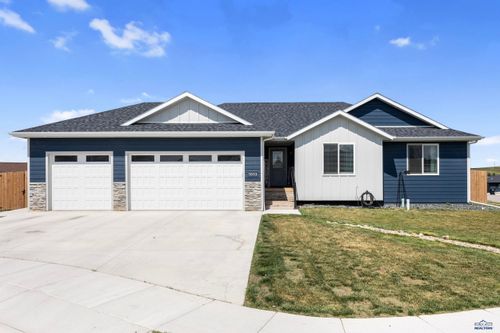 1013 Shape Ct, Rapid City, SD, 57703-0253 | Card Image