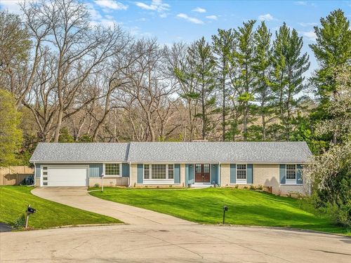 2509 Driftwood Ln, Rockford, IL, 61107-1113 | Card Image