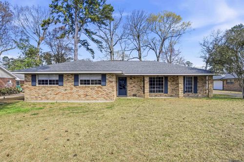 9693 Charlotte Armstrong Dr, Saint Francisville, LA, 70775-4451 | Card Image