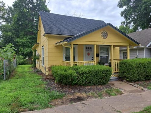 145 Richmond St, Excelsior Springs, MO, 64024-2524 | Card Image