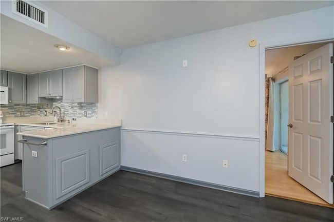 104 - 1051 Forrest Nelson Blvd, Condo with 2 bedrooms, 2 bathrooms and null parking in PORT CHARLOTTE FL | Image 16
