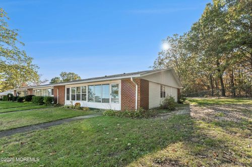 829F Balmoral Ct, Lakewood, NJ, 08701-7878 | Card Image