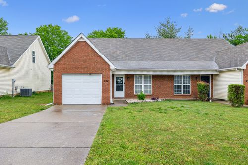 292 Indian Park Dr, Murfreesboro, TN, 37128-6828 | Card Image