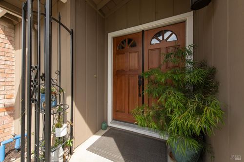 2846 Owens Street, Fairfield, CA, 94534 | Card Image