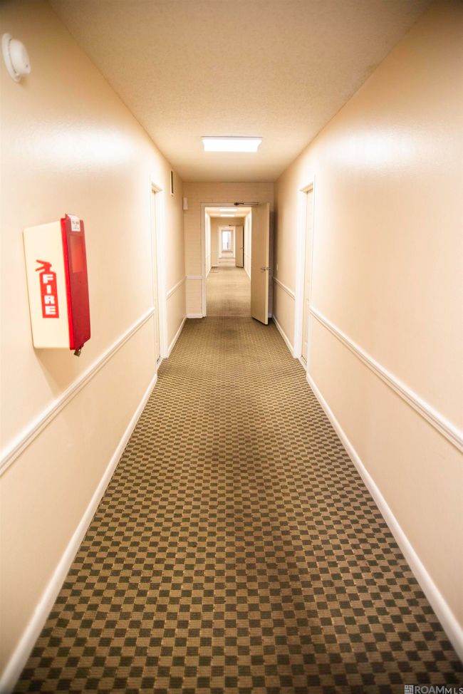 APT-200 - 4735 Government St, Condo with 1 bedrooms, 1 bathrooms and 2 parking in Baton Rouge LA | Image 5
