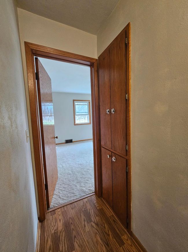 Hall storage | Image 13