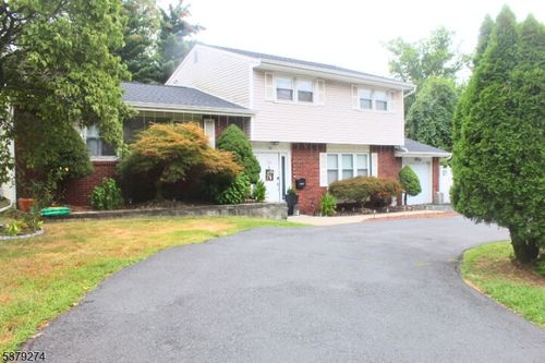 98 Ryders Ln, East Brunswick, NJ, 08816-1328 | Card Image
