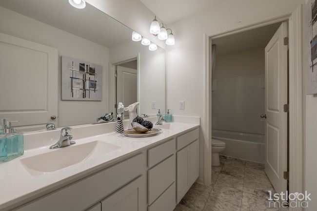 7692 W 105 Th Pl, Home with 4 bedrooms, 3 bathrooms and null parking in Saint John IN | Image 24