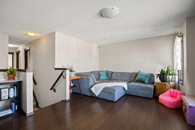 174 Chapalina Terr Se, House other with 4 bedrooms, 4 bathrooms and 4 parking in Calgary AB | Image 21