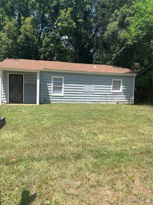 121 Kiwanis St, Montgomery, AL, 36110-1803 | Card Image