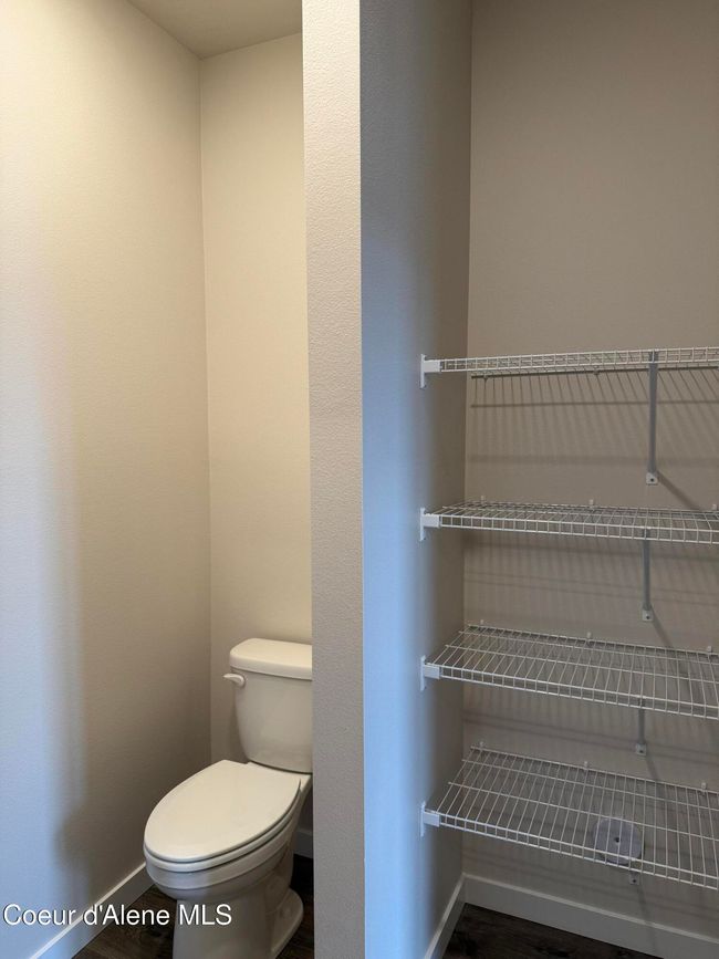 Primary Bathroom | Image 16