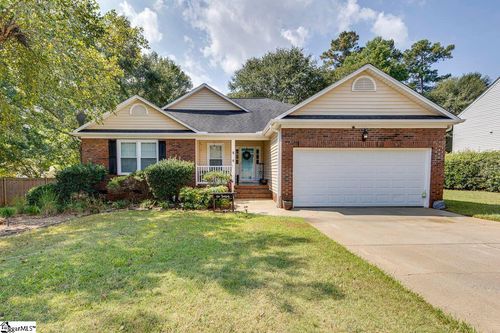 4 Natchez Dr, Mauldin, SC, 29662-3165 | Card Image