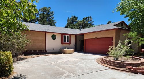 975 Tsankawi St, Los Alamos, NM, 87544-2837 | Card Image