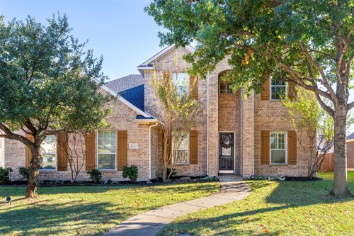 4500 Karen Dr, Mansfield, TX, 76063-8672 | Card Image