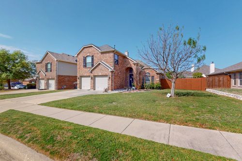 6925 Cattle Dr, Fort Worth, TX, 76179-2555 | Card Image