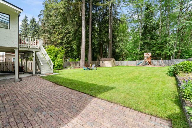 2497 Berkley Avenue, House other with 4 bedrooms, 3 bathrooms and 4 parking in North Vancouver BC | Image 3