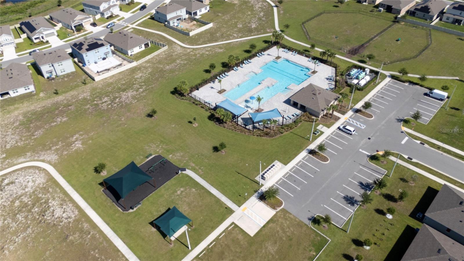 Residential Lease in LAKE ALFRED 3