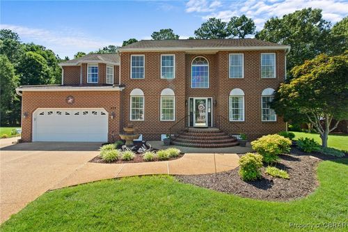 203 Vixen Ct, Yorktown, VA, 23693-3355 | Card Image