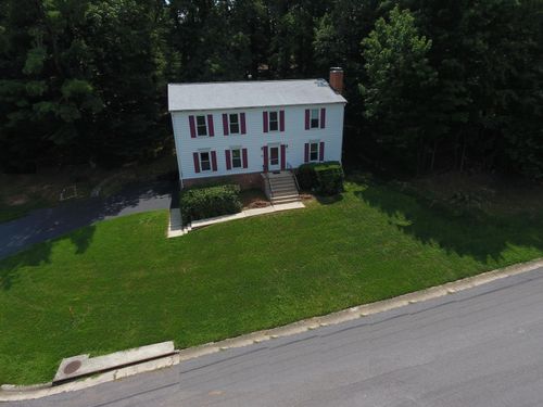 2633 Wood Warbler Ln, Roanoke, VA, 24018-5149 | Card Image