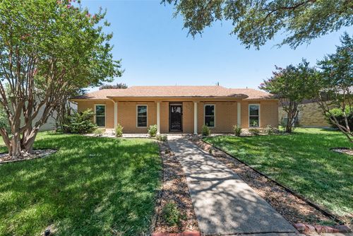 8515 Baumgarten Dr, Dallas, TX, 75228-5416 | Card Image