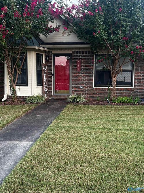337 Autumn Ln Sw, Decatur, AL, 35601-6831 | Card Image