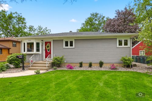 16806 Forest View Dr, Tinley Park, IL, 60477-2963 | Card Image