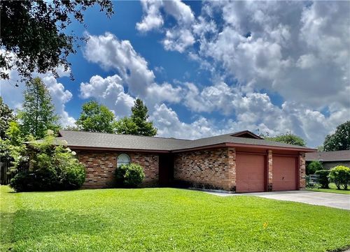 1720 Greenwood Dr, La Place, LA, 70068-2726 | Card Image