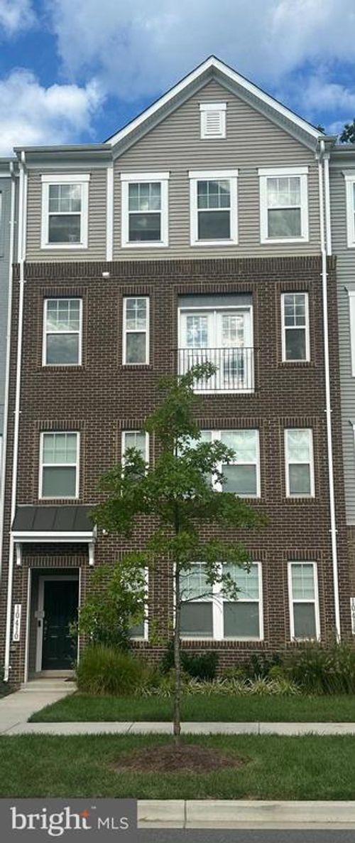 10410 John Glenn St, LANHAM, MD, 20706-2589 | Card Image