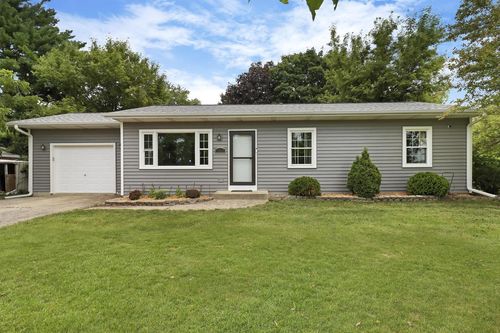 11515 277th Avenue, Salem Lakes, WI, 53179 | Card Image