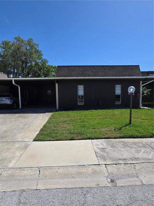 b-4836 Onyx Ln, New Port Richey, FL, 34652-3536 | Card Image