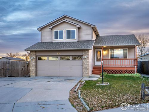 2804 Chickaree Pl Sw, Loveland, CO, 80537-6020 | Card Image