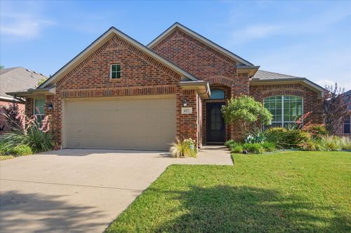 617 Catalpa Road, Fort Worth, TX, 76131 | Card Image