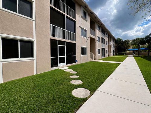 h1-10151 W Atlantic Blvd, Coral Springs, FL, 33071-6578 | Card Image