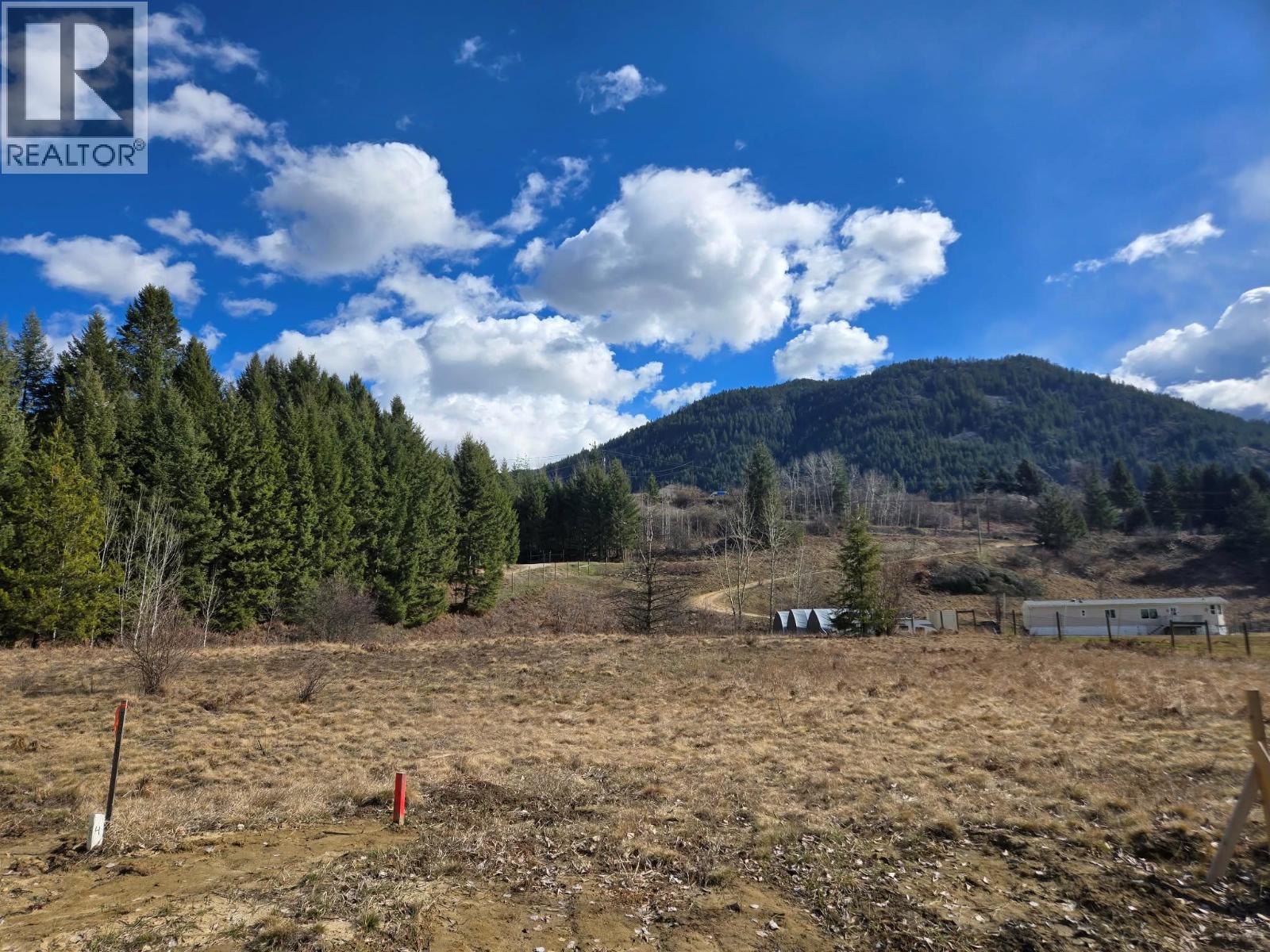 Land in Castlegar 5