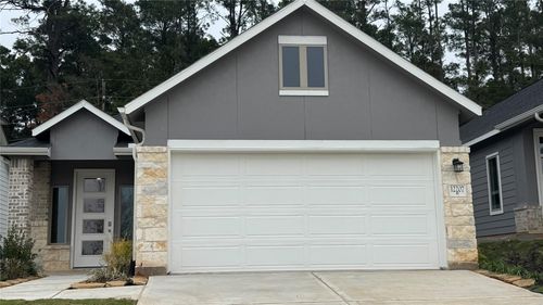 12207 Ridge Top Dr, Conroe, TX, 77304-3785 | Card Image