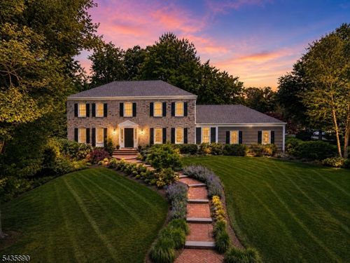 52 Hampton Rd, Chatham Twp, NJ, 07928-1352 | Card Image