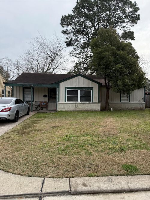 502 N Circle Dr, Baytown, TX, 77520-7226 | Card Image