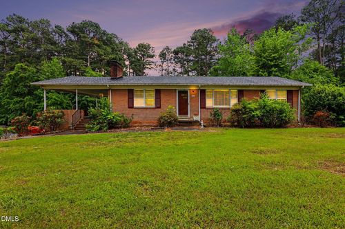 1813 Carbonton Rd, Sanford, NC, 27330-3752 | Card Image