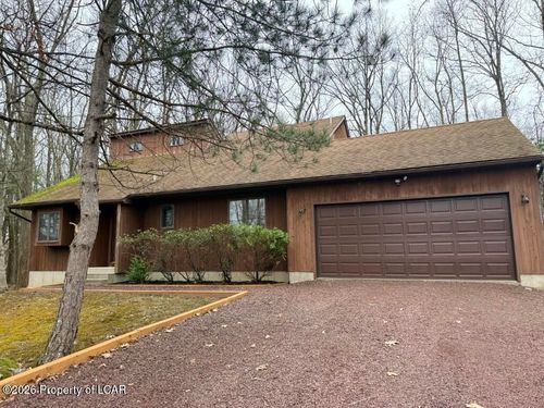 441 Laurel Lakes Drive, Mountain Top, PA, 18707 | Card Image