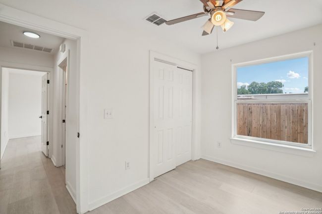 620 W Euclid Ave, House other with 2 bedrooms, 1 bathrooms and null parking in San Antonio TX | Image 27