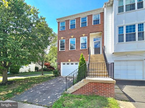 6642 Patent Parish Ln, ALEXANDRIA, VA, 22315-6066 | Card Image