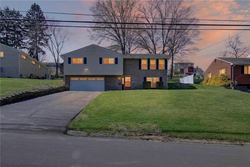 6038 Dalmation Dr, Bethel Park, PA, 15102-4008 | Card Image