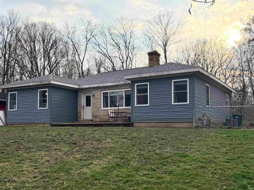 3056 S Wallick Rd, Peru, IN, 46970-7911 | Card Image
