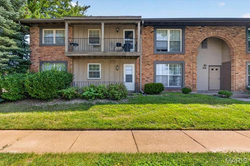 c-3150 Leisurewood Ct, Florissant, MO, 63033-2951 | Card Image