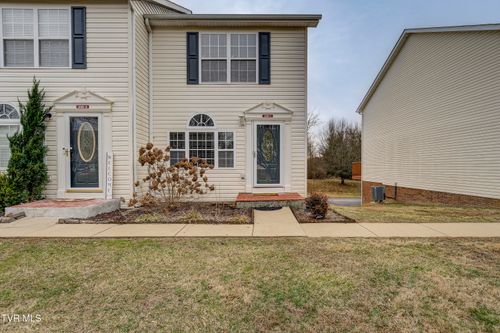1-220 Amanda Ln, Bristol, TN, 37620-7990 | Card Image